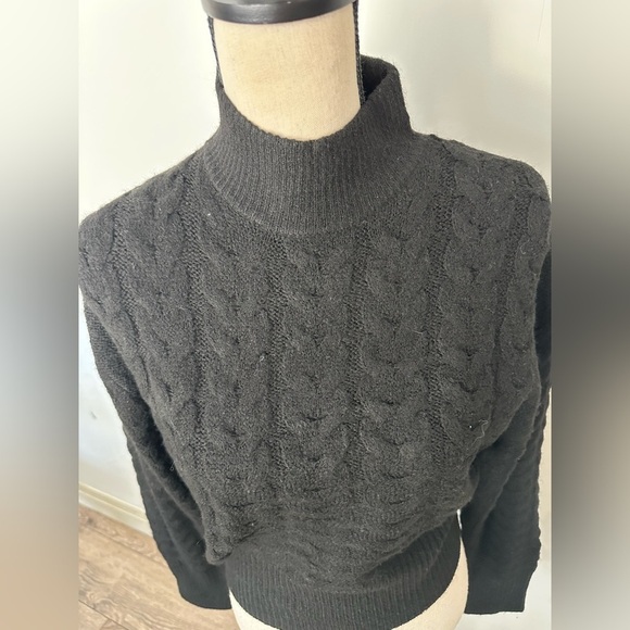 Nelly & Rose Black Cable Knit Turtleneck Sweater XL - Picture 2 of 5